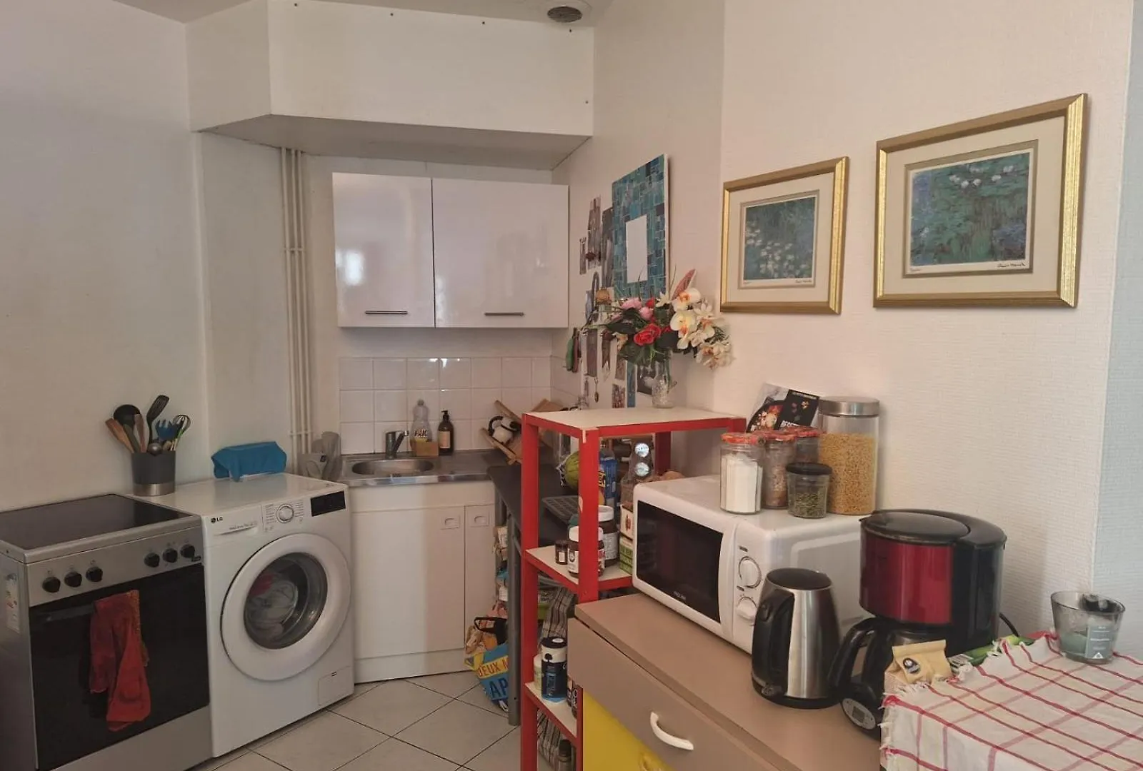 Apartment Aux Abesses